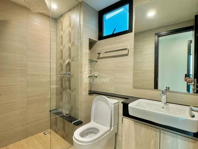 Happy in Vista, Vietnam Happy in Vista, Vietnam