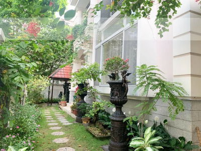 Name Vien, Vietnam Name Vien, Vietnam