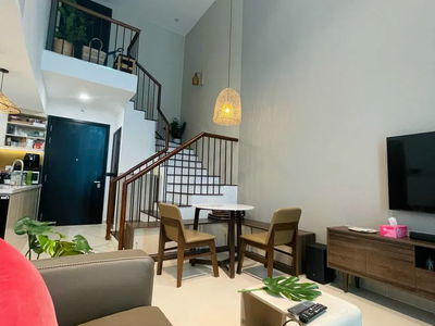 Happy in Vista, Vietnam  Happy in Vista, Vietnam