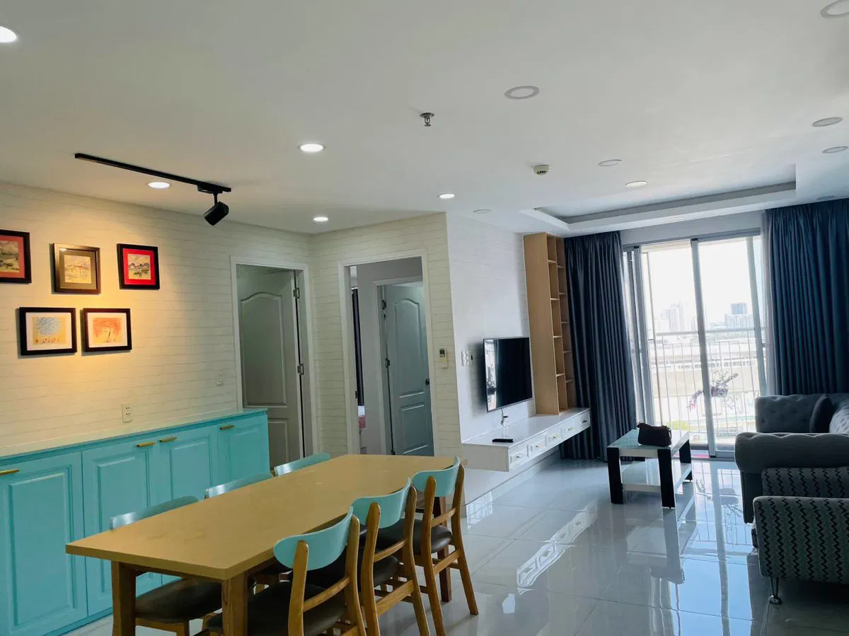 Scenic Valley, Vietnam Scenic Valley, Vietnam