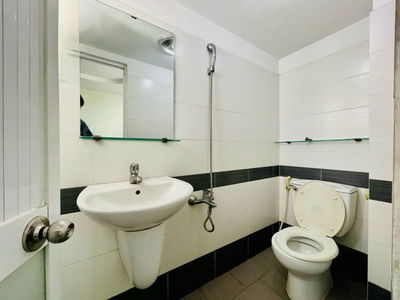 Housing in Ho Chi Minh City, Vietnam  Housing in Ho Chi Minh City, Vietnam