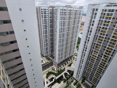 SaiGon Riverside, Vietnam  SaiGon Riverside, Vietnam