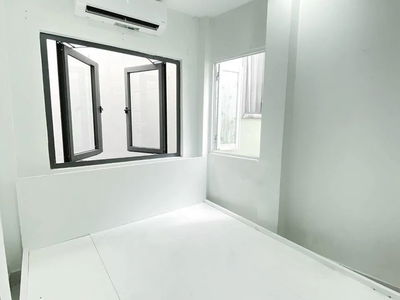 Gehäuse In Nha Be, Vietnam  Gehäuse In Nha Be, Vietnam