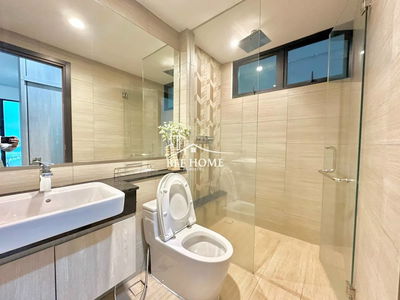 Happy In View, Vietnam  Happy In View, Vietnam