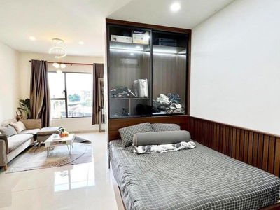 Sunrise City, Vietnam Sunrise City, Vietnam