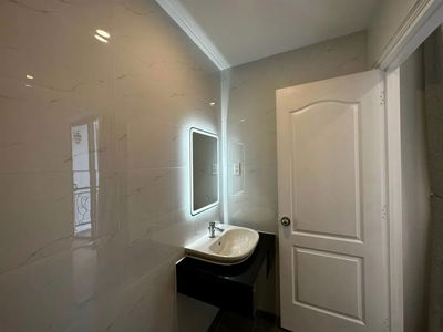 Housing in Ho Chi Minh City, Vietnam Housing in Ho Chi Minh City, Vietnam