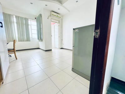 Housing in Ho Chi Minh City, Vietnam  Housing in Ho Chi Minh City, Vietnam