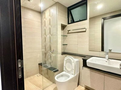 Happy In View, Vietnam Happy In View, Vietnam