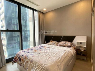 Cong Hoa Street, Vietnam Cong Hoa Street, Vietnam