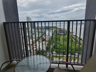 Sam Tower, Vietnam Sam Tower, Vietnam