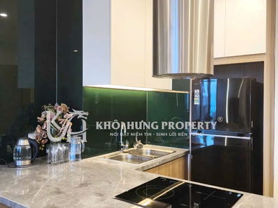 Sam Tower, Vietnam  Sam Tower, Vietnam