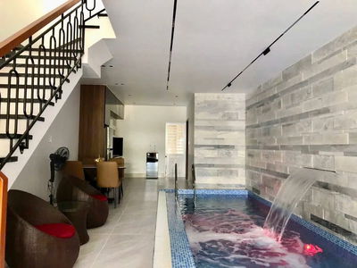 Housing in Ho Chi Minh City, Vietnam  Housing in Ho Chi Minh City, Vietnam