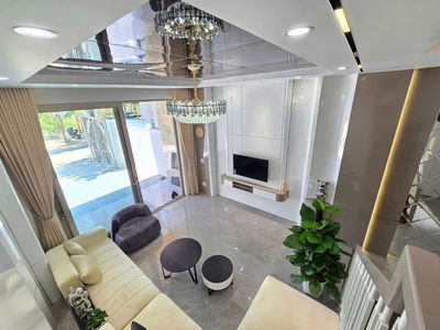 Gehäuse In Da Nang, Vietnam  Gehäuse In Da Nang, Vietnam