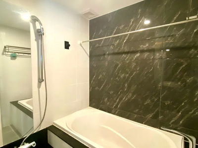 Hiyori Building, Vietnam Hiyori Building, Vietnam