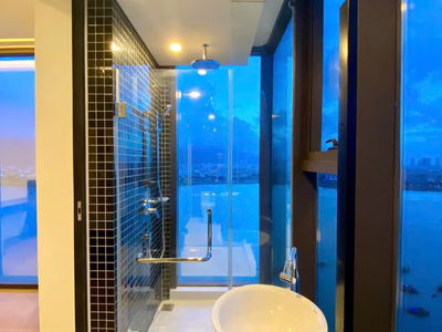 Sam Tower, Vietnam Sam Tower, Vietnam