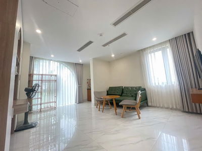 Gehäuse In Da Nang, Vietnam  Gehäuse In Da Nang, Vietnam