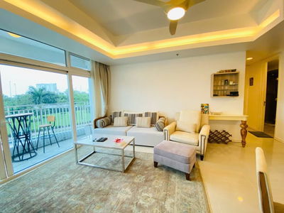 Azura, Vietnam Azura, Vietnam