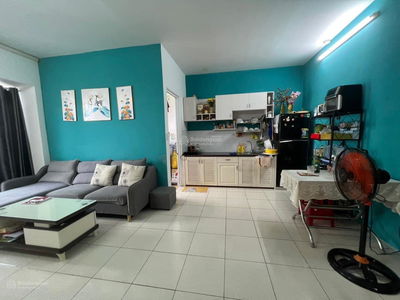 Nguyen Huu Tien Street, Vietnam Nguyen Huu Tien Street, Vietnam