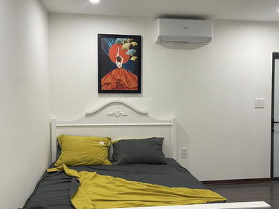 Phan Van Truong Street, Vietnam Phan Van Truong Street, Vietnam