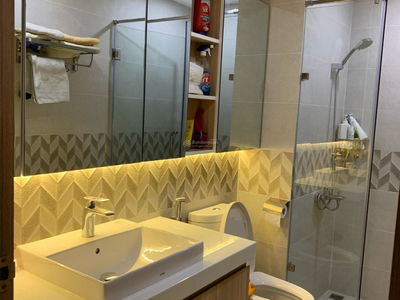 Him Lam Cho Lon, Vietnam Him Lam Cho Lon, Vietnam