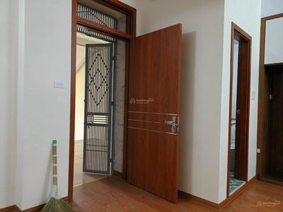 Nghia Tan Street, Vietnam Nghia Tan Street, Vietnam