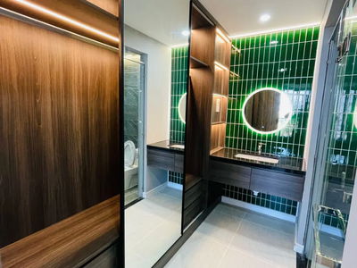 Gehäuse In Da Nang, Vietnam  Gehäuse In Da Nang, Vietnam