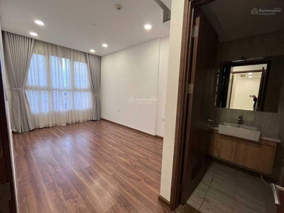 The Golden Star, Vietnam The Golden Star, Vietnam