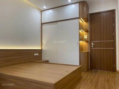 Trung Hoa Nhan Chinh, Vietnam Trung Hoa Nhan Chinh, Vietnam