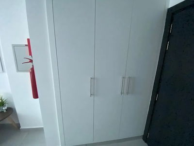 Gehäuse In Dubai, United Arab Emirates  Gehäuse In Dubai, United Arab Emirates