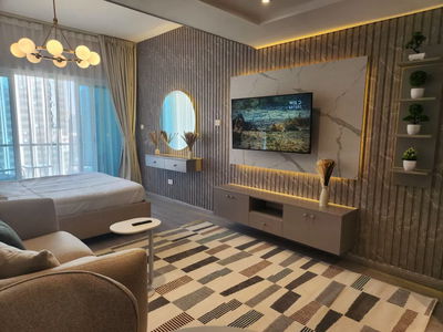 Gehäuse In Dubai, United Arab Emirates Gehäuse In Dubai, United Arab Emirates