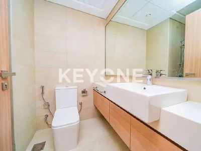 Azizi Rivera, United Arab Emirates  Azizi Rivera, United Arab Emirates