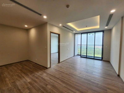 Swan Lake Onsen, Vietnam Swan Lake Onsen, Vietnam