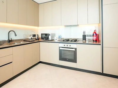 Жилье в Dubai, United Arab Emirates  Жилье в Dubai, United Arab Emirates