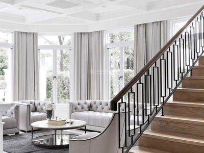 Sunrise City, Vietnam Sunrise City, Vietnam