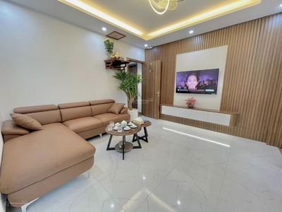 Hoang Hoa Tham Street, Vietnam Hoang Hoa Tham Street, Vietnam