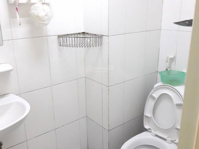 Phan Huy Ich Street, Vietnam Phan Huy Ich Street, Vietnam