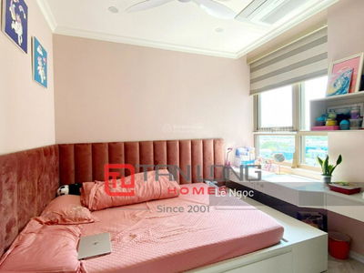 - Starlake Hanoi, Vietnam - Starlake Hanoi, Vietnam