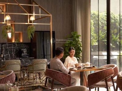 Zenith, Vietnam Zenith, Vietnam