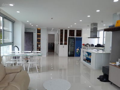 Green Valley, Vietnam  Green Valley, Vietnam