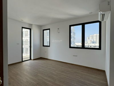 Iris Garden Project, Vietnam  Iris Garden Project, Vietnam