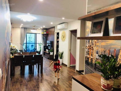 Le Van Thiem Street, Vietnam  Le Van Thiem Street, Vietnam