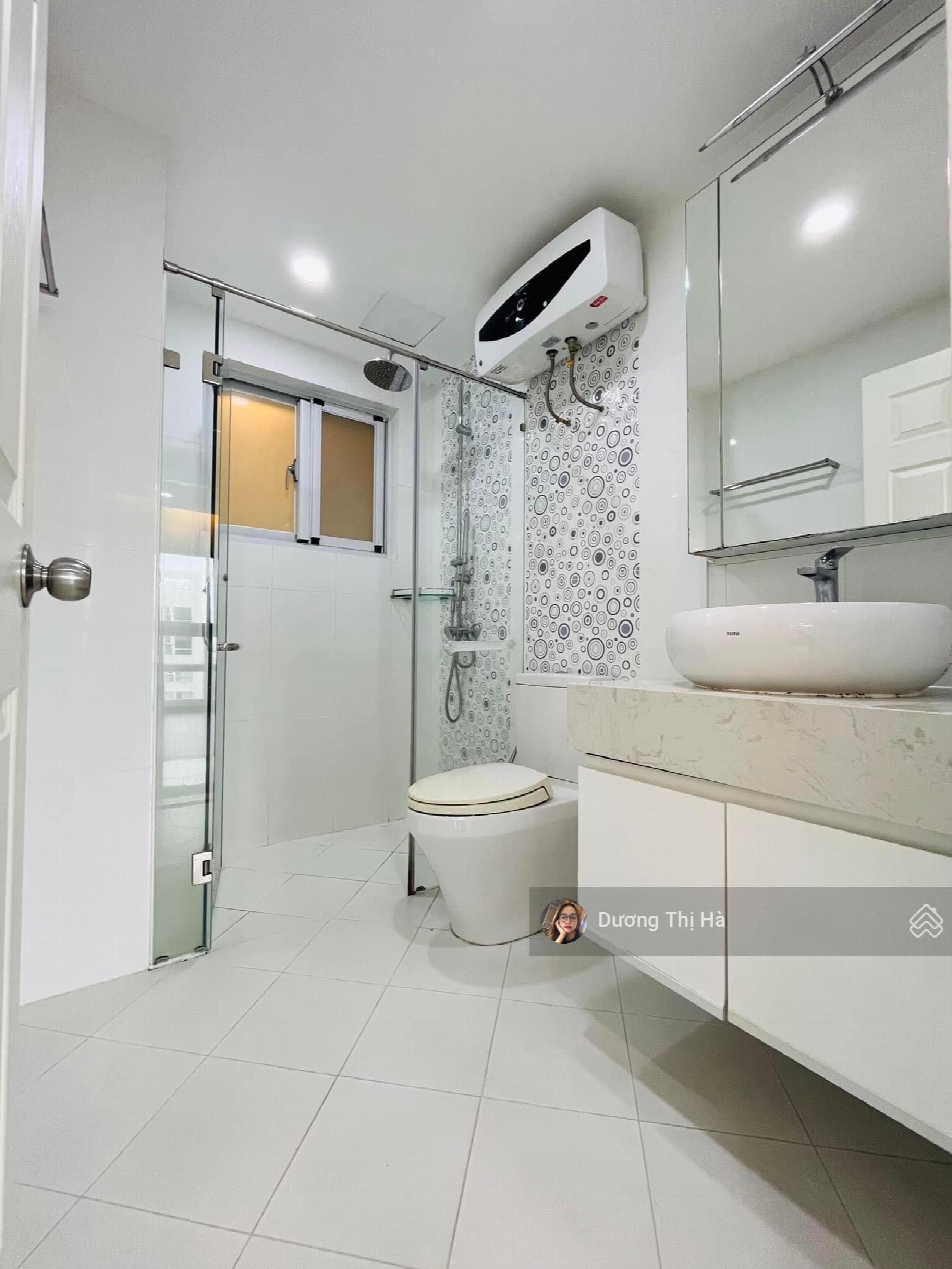 Happy Valley, Vietnam Happy Valley, Vietnam