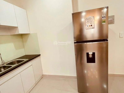 Topaz Elite, Vietnam Topaz Elite, Vietnam