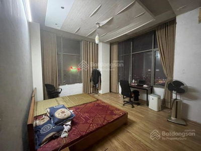 Song Da Ha Dong Tower, Vietnam Song Da Ha Dong Tower, Vietnam