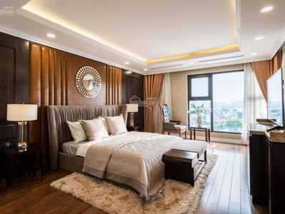 D'. Le Roi Soleil - Quang An, Vietnam D'. Le Roi Soleil - Quang An, Vietnam