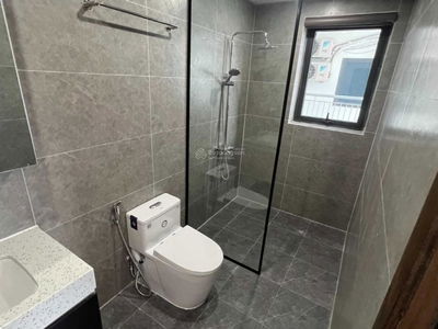 A10-A14 Nam Trung Yen, Vietnam  A10-A14 Nam Trung Yen, Vietnam