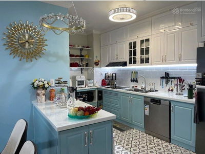 Him Lam Riverside, Vietnam  Him Lam Riverside, Vietnam