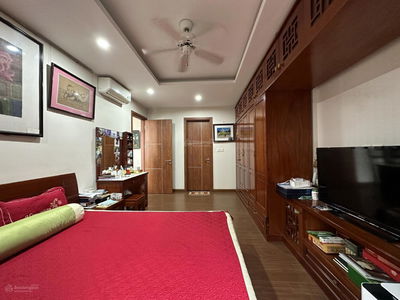 Hoang Cau Skyline, Vietnam Hoang Cau Skyline, Vietnam