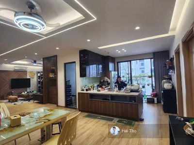 Golden Field My Dinh Project, Vietnam Golden Field My Dinh Project, Vietnam