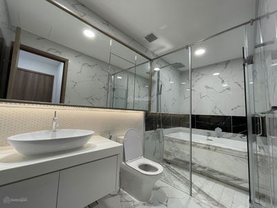 Sunwah Pearl, Vietnam Sunwah Pearl, Vietnam